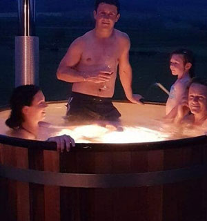 glamping hot tub Dartmoor